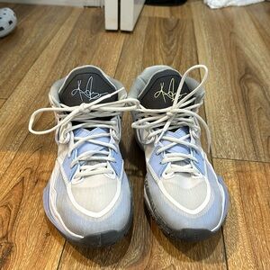 Nike Kyrie Infinity Basketball Shoes